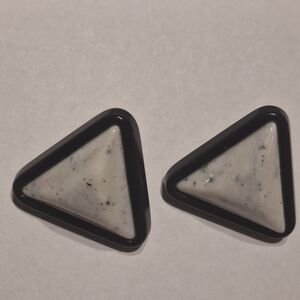 Triangle Black and White Resin Stud Earrings
